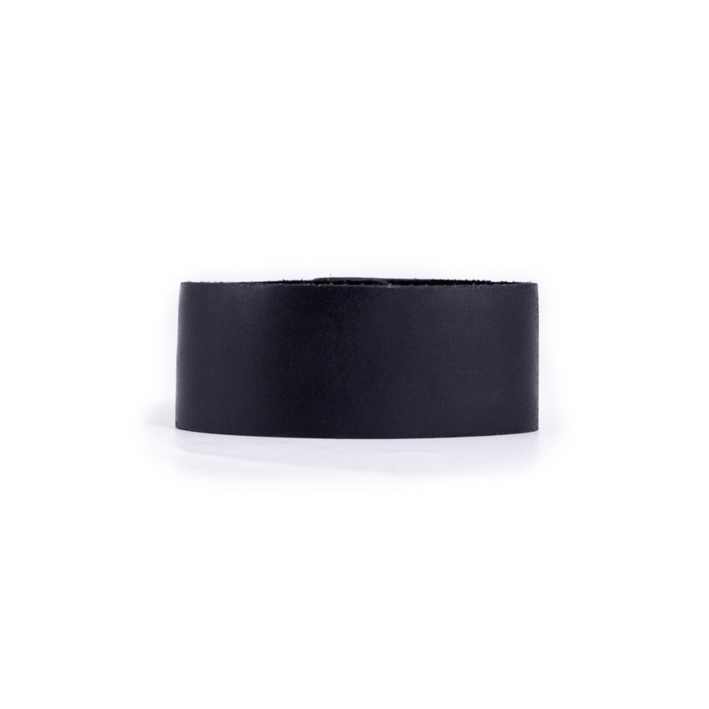 Wide Leather Wristband in black